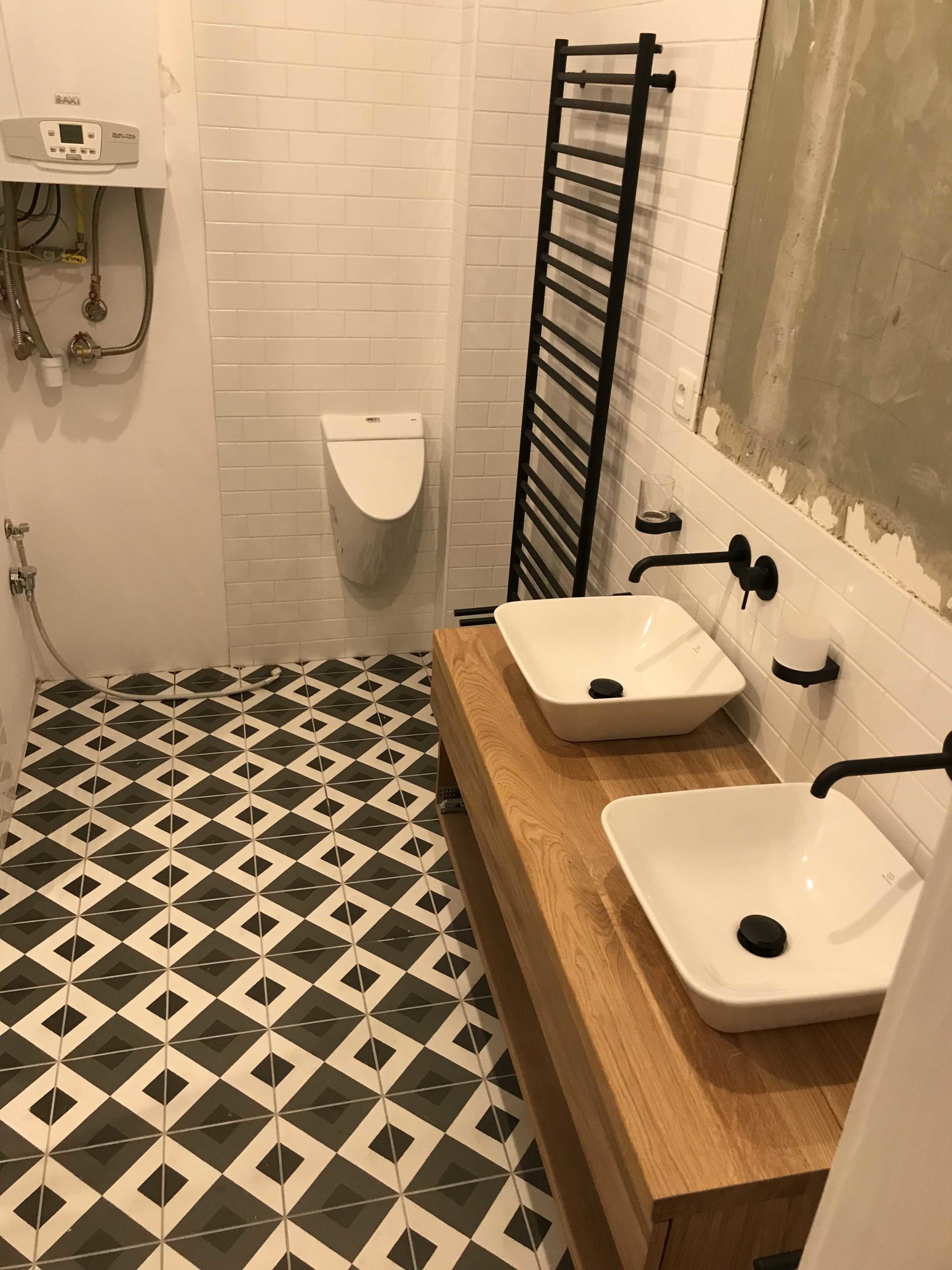 Služby bytu výměna vany a sprchového koutu rekonostrukce Praha (6)